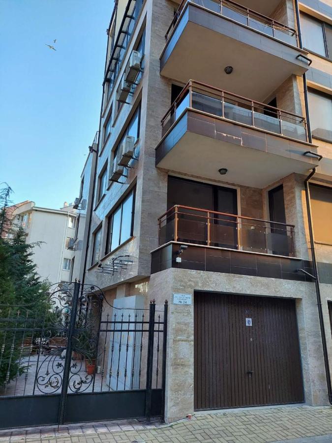פומורי Студио Прованс Лариса מראה חיצוני תמונה